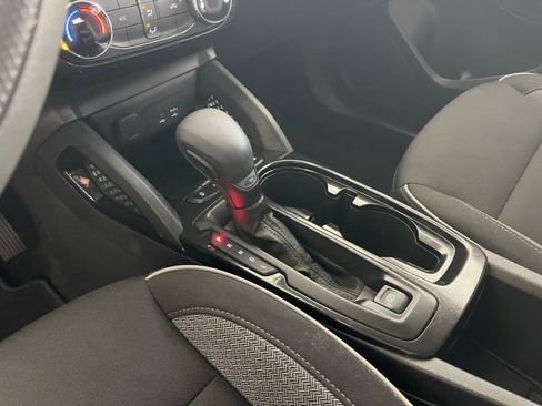 Used 2025 Chevrolet TrailBlazer LT image 41