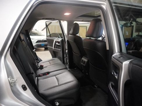 Used 2016 Toyota 4Runner SR5 Premium AWD/4WD image 12