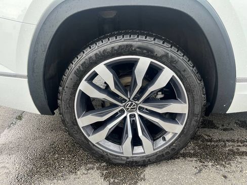 Used 2021 Volkswagen Atlas SEL Premium AWD/4WD image 33