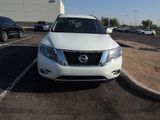 Used 2015 Nissan Pathfinder SL w/ SL Tech Package image 2