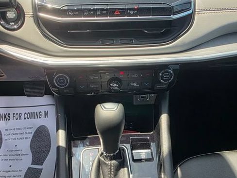 New 2026 Jeep Compass Limited AWD/4WD image 18