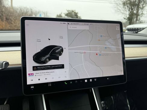 Used 2020 Tesla Model 3 Standard Range Plus image 15