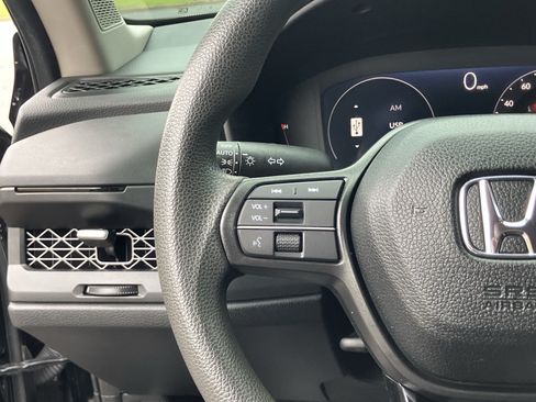 Used 2025 Honda Accord SE image 21