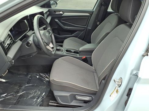 Certified 2026 Volkswagen Jetta Sport FWD image 20
