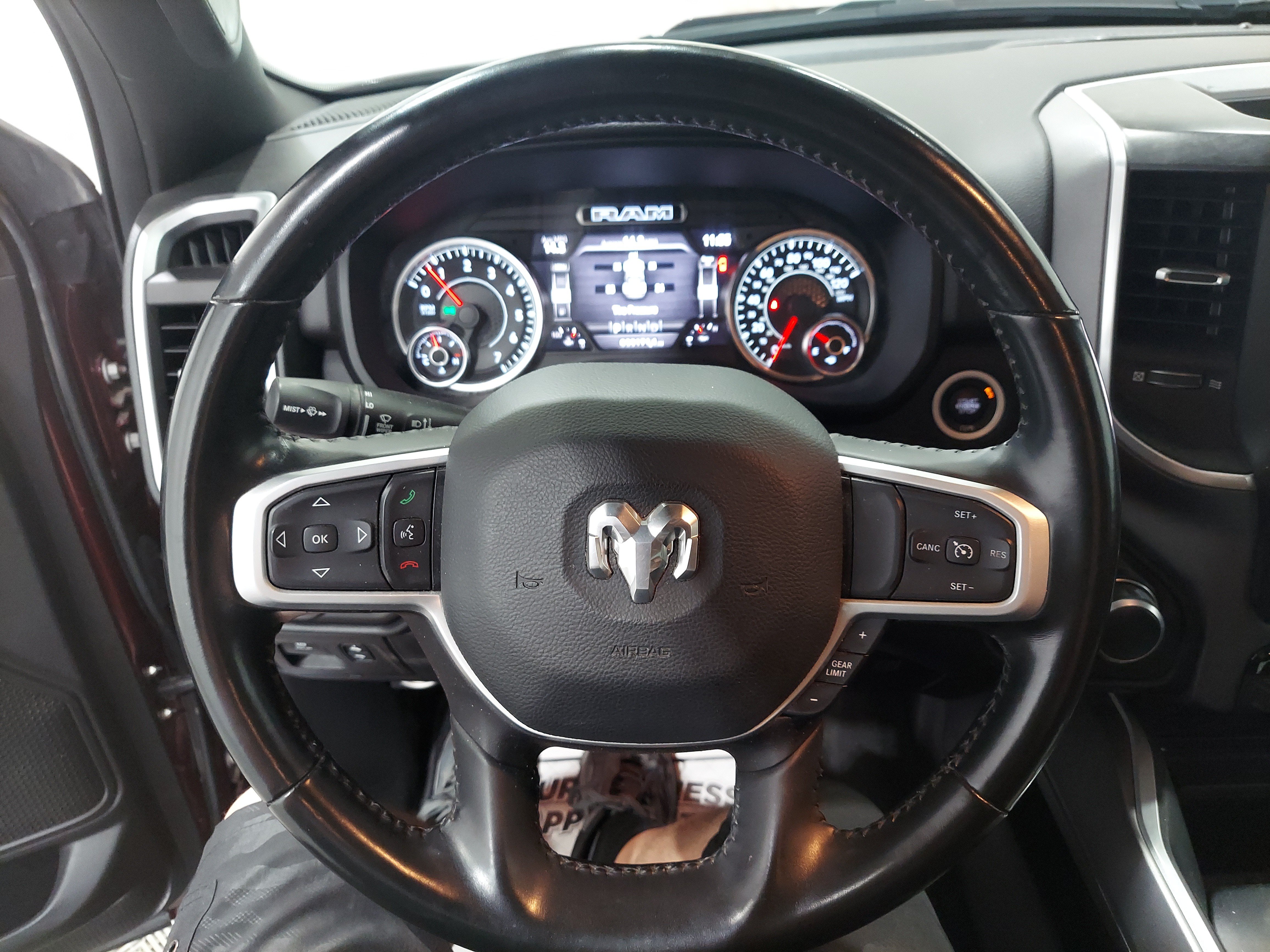 Used 2022 RAM 1500 Big Horn AWD/4WD image 7