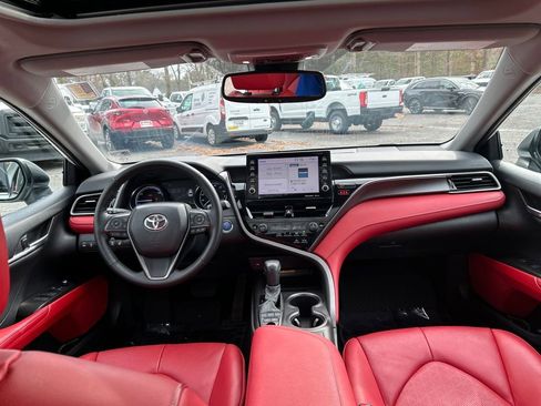 Used 2021 Toyota Camry XSE w/ Cold Weather Package image 27