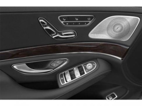 Used 2015 Mercedes-Benz S 550 4MATIC Sedan image 20