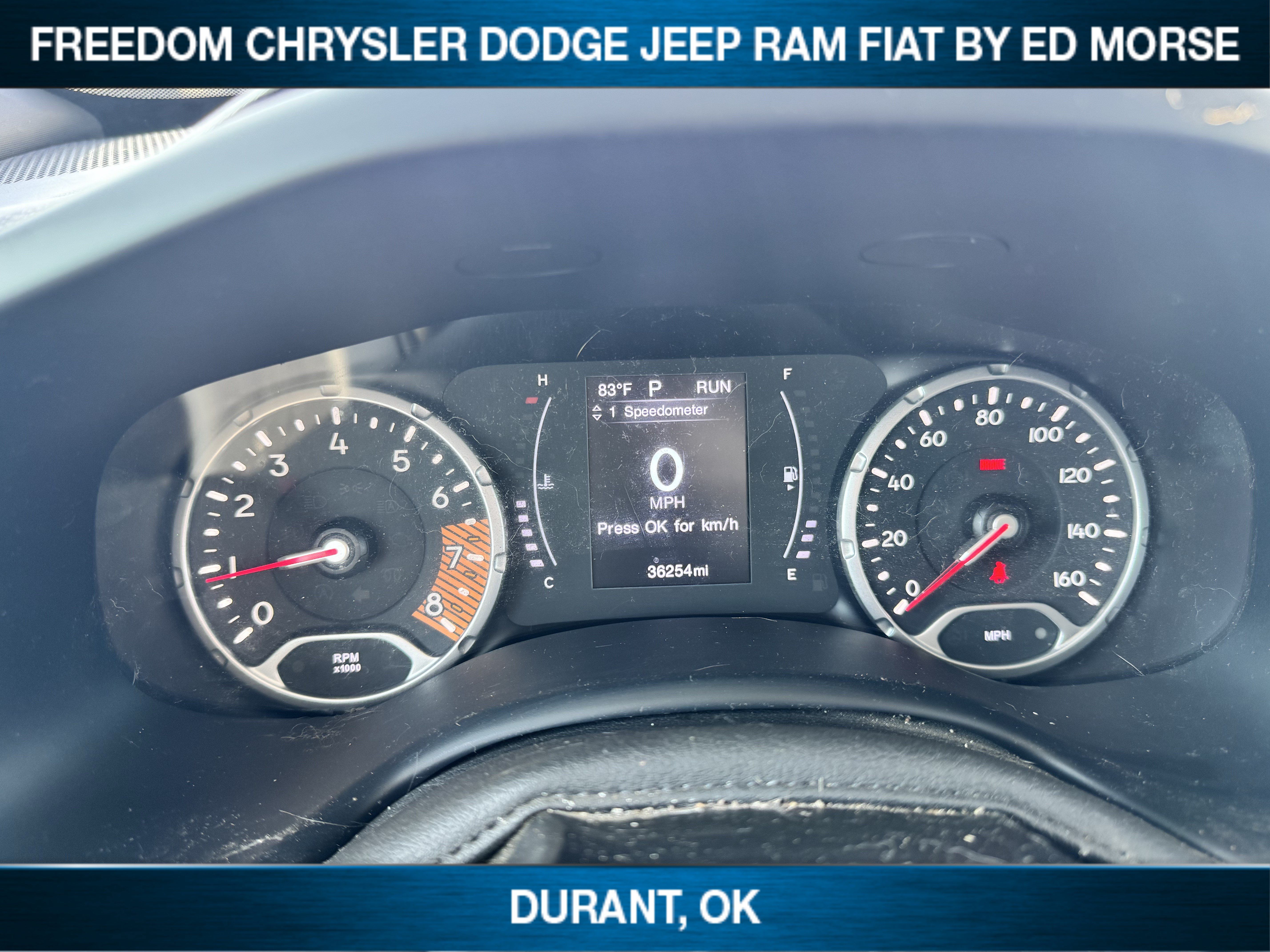Used 2023 Jeep Renegade Latitude AWD/4WD image 12