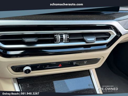 Used 2022 BMW i4 eDrive40 RWD image 19