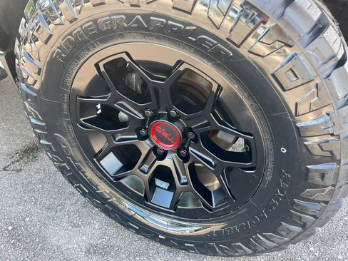 Used 2024 Toyota Tacoma TRD Pro AWD/4WD image 40