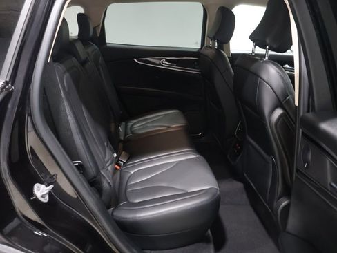 Used 2023 Lincoln Nautilus Reserve w/ Equipment Group 201A image 21