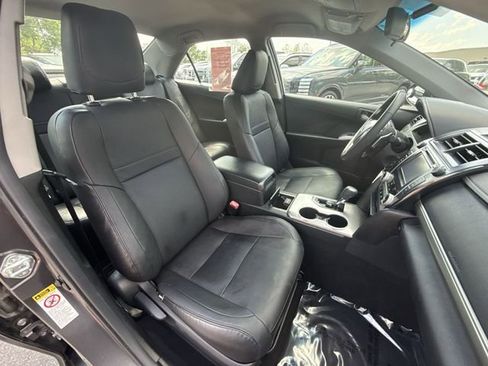 Used 2012 Toyota Camry SE FWD image 22