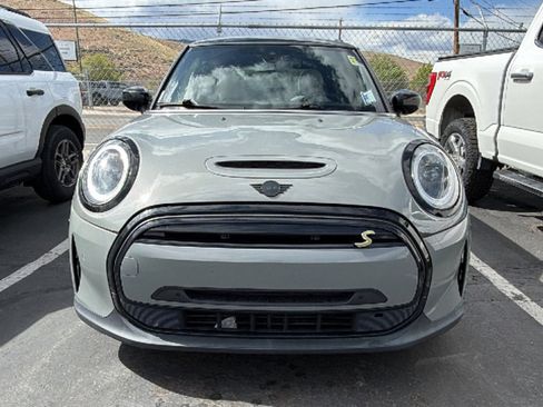 Used 2022 MINI Cooper SE FWD image 2