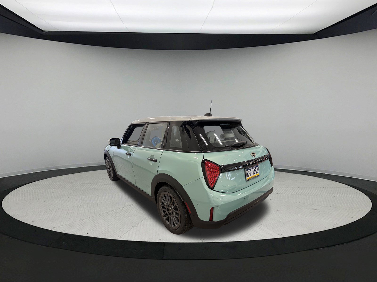 Used 2026 MINI Cooper S FWD image 5