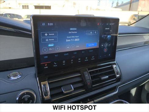 Used 2023 Lincoln Navigator Black Label image 17