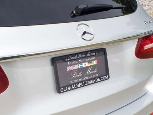 Used 2019 Mercedes-Benz GLC 300 4MATIC image 11