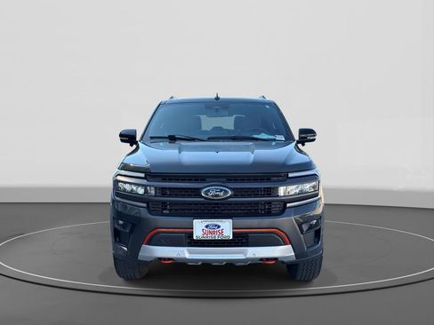 Certified 2023 Ford Expedition Timberline image 3