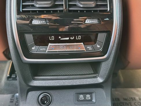 New 2027 BMW X7 xDrive40i w/ Executive Package AWD/4WD image 21