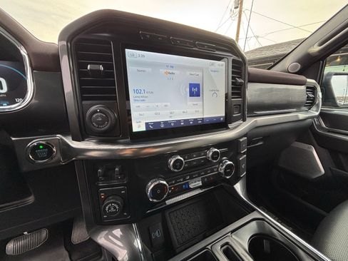 Used 2023 Ford F150 Lariat w/ Equipment Group 502A High AWD/4WD image 20