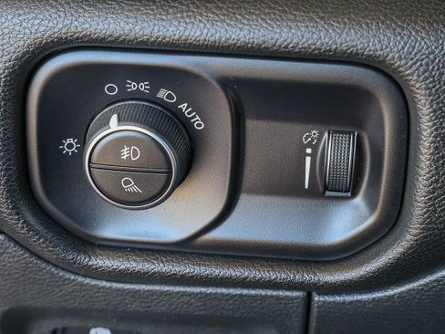 Used 2023 RAM 1500 Big Horn AWD/4WD image 26