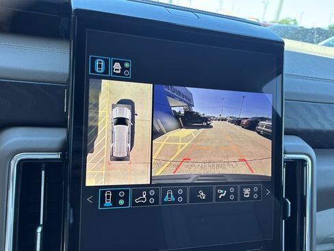 New 2026 GMC Yukon Denali w/ Denali Reserve Package AWD/4WD image 43