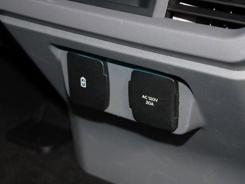 Used 2024 Ford F150 XLT w/ Mobile Office Package image 37