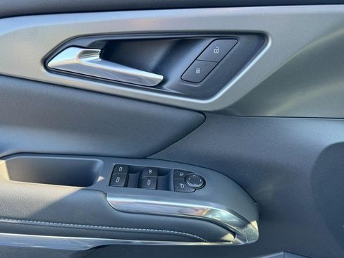 New 2026 Chevrolet Traverse LT w/ LPO, Floor Liner Package AWD/4WD image 11