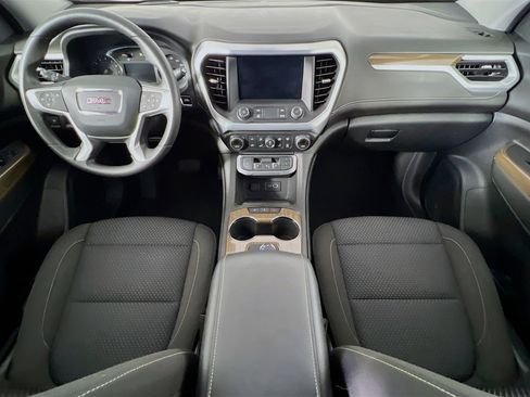 Used 2023 GMC Acadia SLE w/ LPO, Floor Liner Package image 17