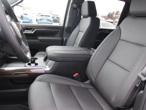 New 2026 Chevrolet Silverado 2500 LT w/ All Star Edition image 9