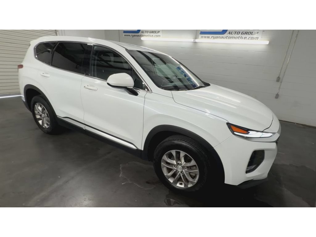Used 2020 Hyundai Santa Fe SEL FWD image 2