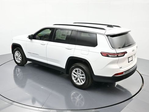 New 2025 Jeep Grand Cherokee L Laredo image 37