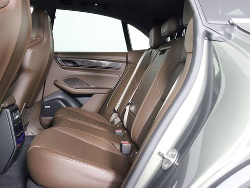 New 2025 Porsche Macan Turbo Electric image 18