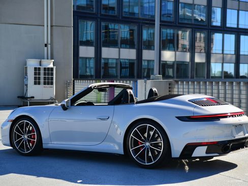 Certified 2024 Porsche 911 Carrera 4S image 3