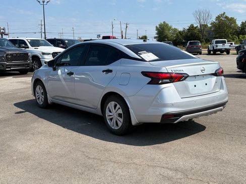 Used 2025 Nissan Versa S w/ Trunk Package FWD image 5