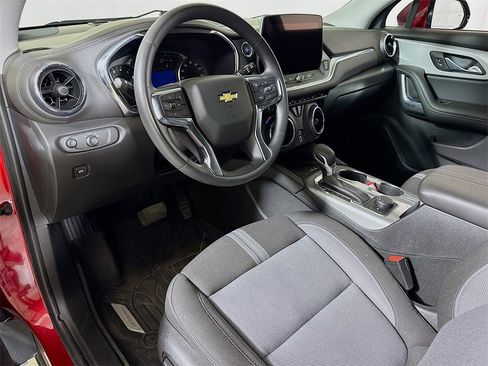 Used 2023 Chevrolet Blazer LT w/ Convenience Package image 7