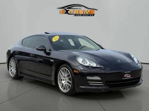 Used 2011 Porsche Panamera 4 AWD/4WD image 8