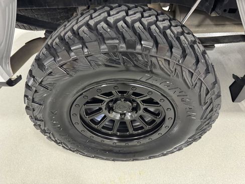 Used 2025 Ford F150 XL image 32