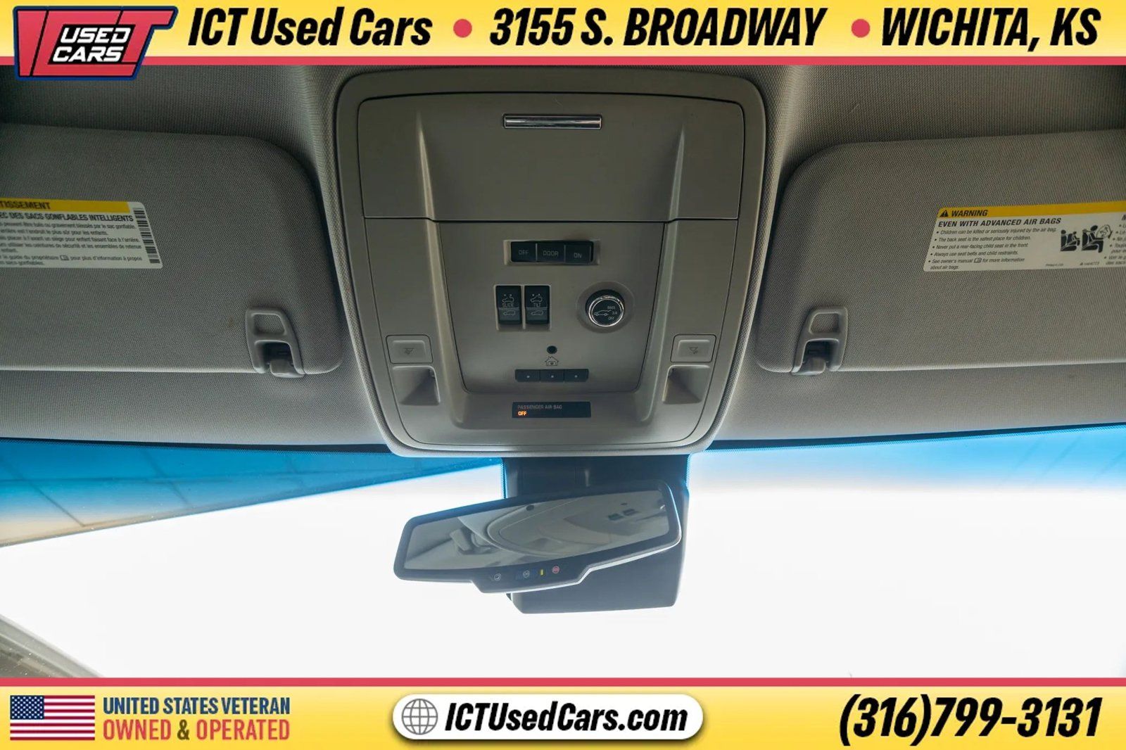 Used 2015 GMC Yukon Denali w/ Premium Package AWD/4WD image 20