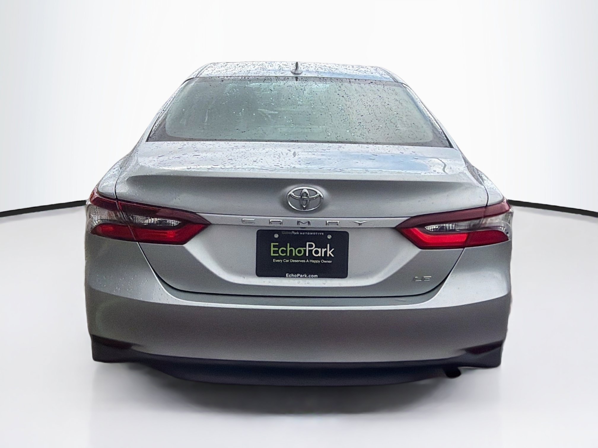 Used 2021 Toyota Camry LE FWD image 7
