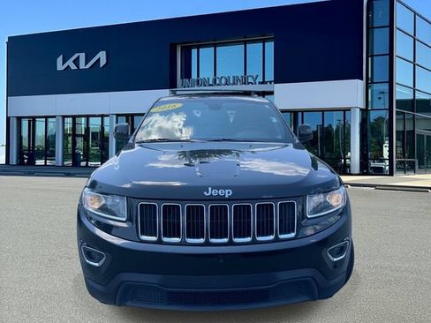 Used 2016 Jeep Grand Cherokee Laredo w/ Quick Order Package 23E AWD/4WD image 2