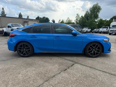 Used 2022 Honda Civic Sport Touring image 7
