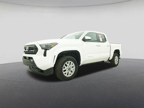 New 2025 Toyota Tacoma SR5 AWD/4WD image 17