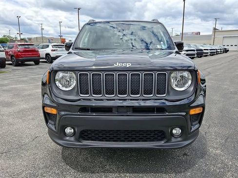 Certified 2023 Jeep Renegade Limited w/ Sun/Sound Group AWD/4WD image 3