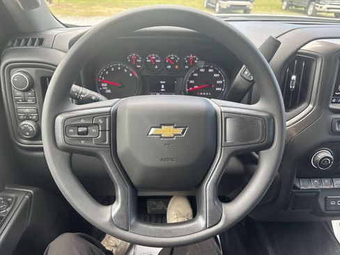 New 2026 Chevrolet Silverado 1500 W/T w/ WT Value Package AWD/4WD image 17