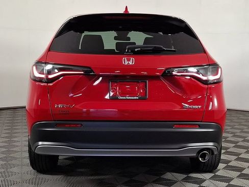 Used 2023 Honda HR-V Sport image 8