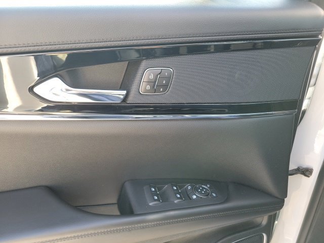 Certified 2023 Lincoln Nautilus Reserve AWD/4WD image 43