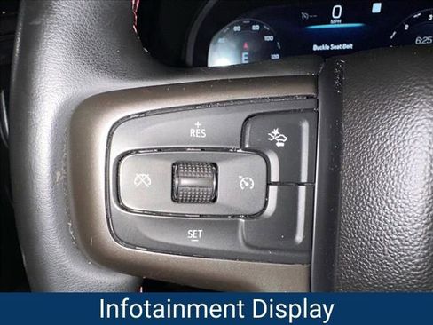 Certified 2023 Chevrolet Suburban RST image 30