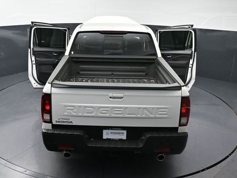 Certified 2025 Honda Ridgeline RTL image 61