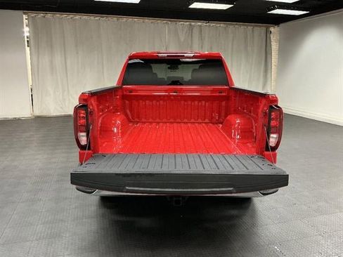 New 2026 GMC Sierra 1500 SLE AWD/4WD image 28