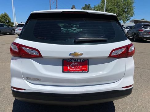 Used 2020 Chevrolet Equinox LS FWD image 4